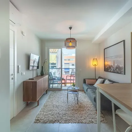 Flat In The Bustling Center Of Ref 99 フエンヒロラ